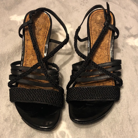 Kenneth Cole Reaction Black Strappy Sandals - Picture 1 of 12
